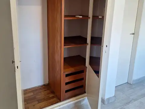 Departamento en Alquiler en Urquiza R, $ 450.000