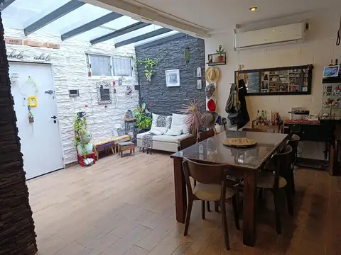 Depto Tipo Casa 4 ambientes con 1 baño