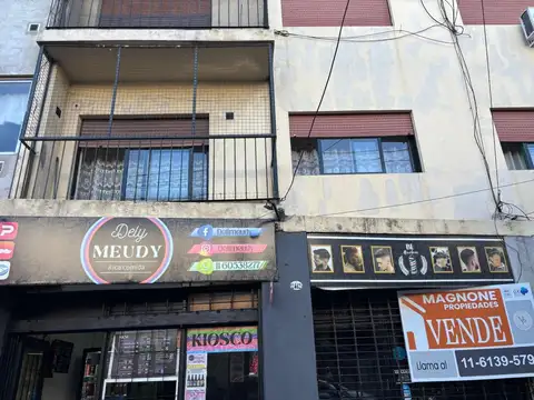 ALQUILER DEPTO 2 AMBIENTES CON BALCON, MUY BUENO