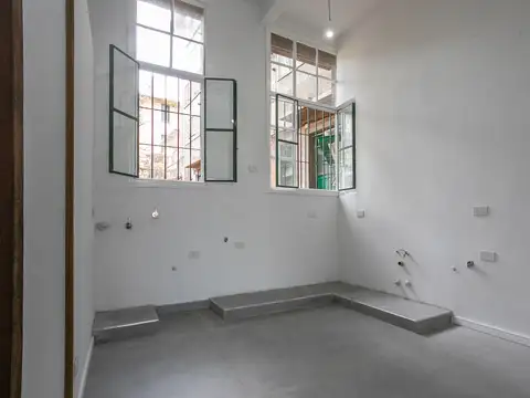 Oficina en Alquiler en Chacarita, USD 2.000