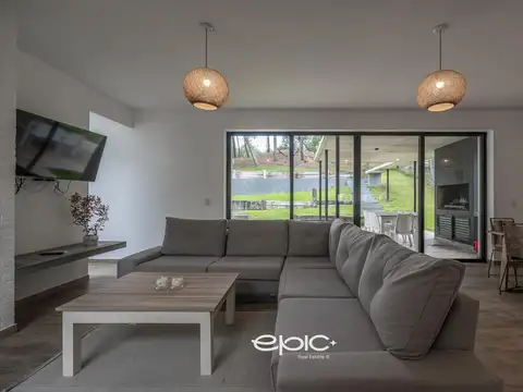 Venta Casa en Costa Esmeralda Residencial I