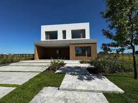 Casa en Venta A Estrenar