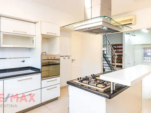 Casa en Venta en Villa Luzuriaga, USD 249.000