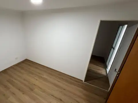 Depto Tipo Casa en Venta 20 años