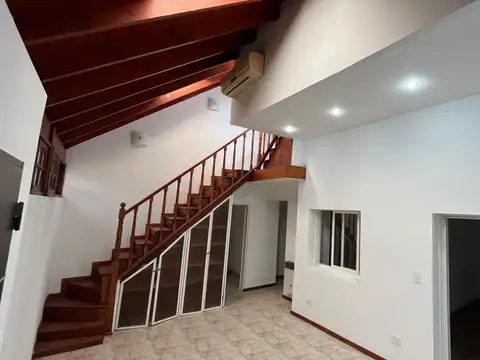 Depto Tipo Casa en Venta en Villa Luro, USD 125.000