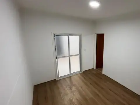 Depto Tipo Casa 4 ambientes con 1 baño