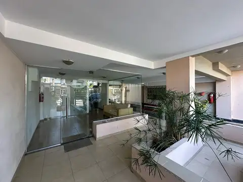 Departamento en Alquiler en Villa Luzuriaga, $ 500.000