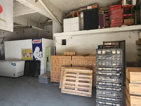 Galpon en Venta 19  mts Fondo