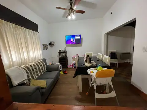 Depto Tipo Casa en Venta de 4 ambientes