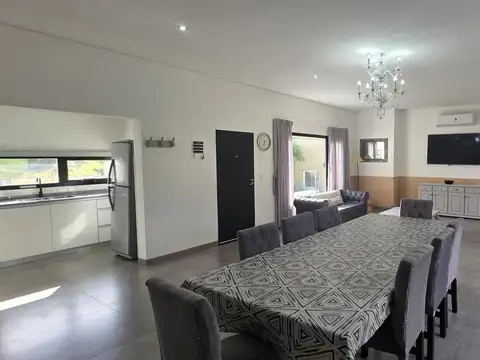 Casa en Alquiler Temporal A Estrenar