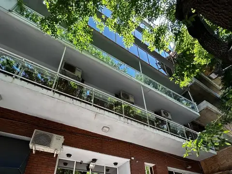 4 amb con dependencia al frente con balcón 3 bñ cochera fija