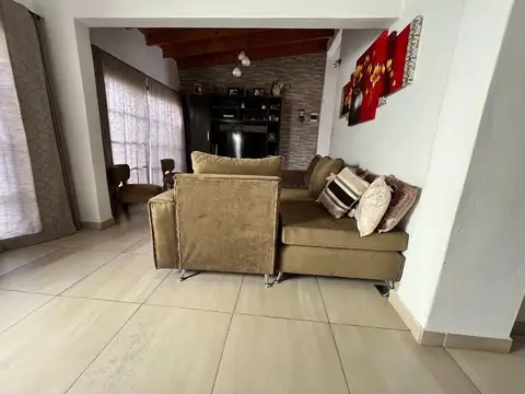 Depto Tipo Casa en Venta en Tablada, USD 134.900