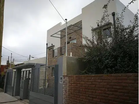 Haiti  Esq Posadas 987