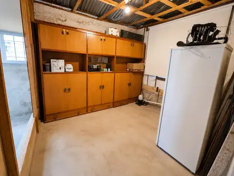 Casa 5 ambientes con 1 baño