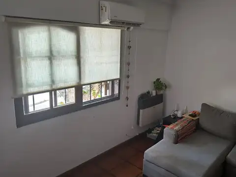 José Pascual Tamborini 5600, Piso 1