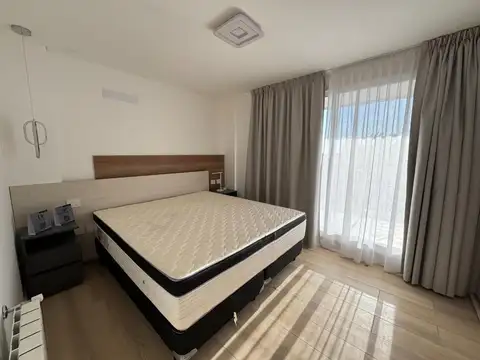 Hipólito Yrigoyen 600