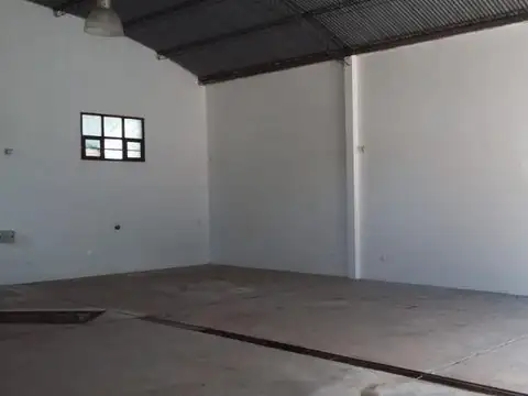 Galpon en Venta en Puertos - Barrio Marinas, USD 220.000
