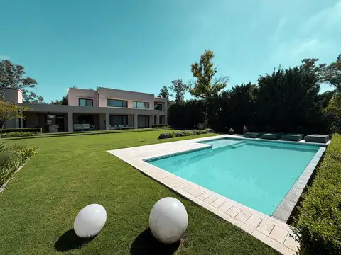 Casa de 4 dormitorios con vista al Golf en Kentucky