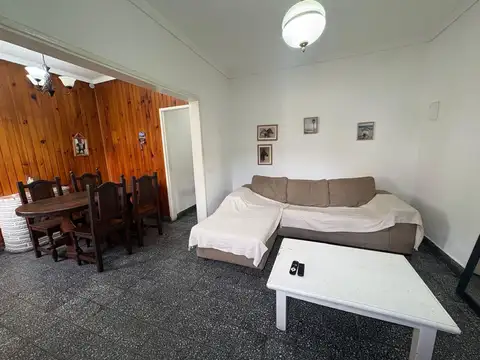 CASA DE 3 AMB EN VENTA EN R. ESCALADA APTA CRED