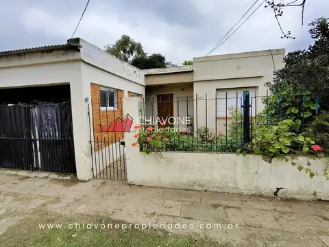 CASA CÉNTRICA EN VENTA, Gral Las Heras - L20126