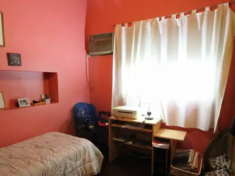 CHALET 6 AMBIENTES COCHERA ESCUCHA OFERTA