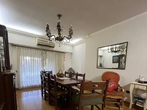 Casa en Venta en Castelar Norte, USD 220.000