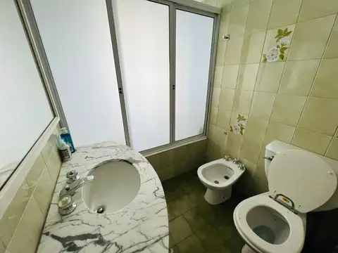 Departamento 4 ambientes con 4 baños