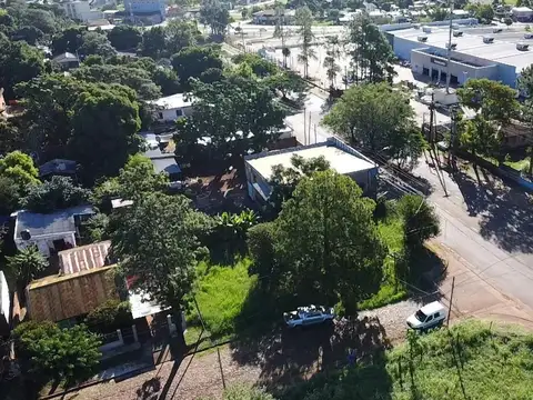 Lote En Esquina Frente Al Chango Mas