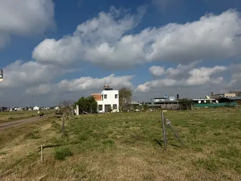 Terreno en Venta 29,92  mts Fondo