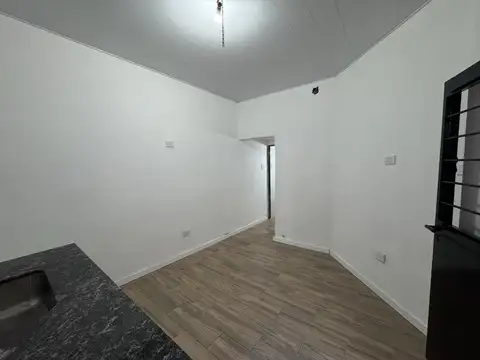 Depto Tipo Casa 3 ambientes con 1 baño