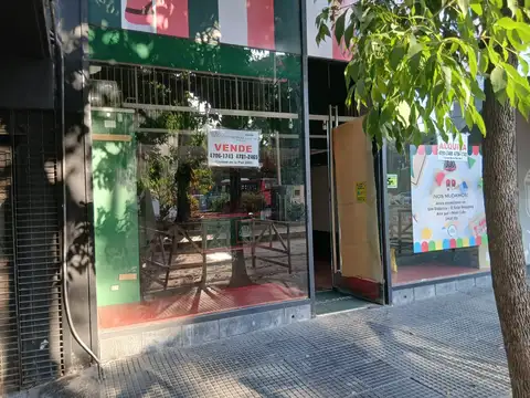 VENTA DE LOCAL EN chenaut 1980 Belgrano  caba