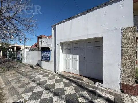 Terreno en Venta en Luis Guillon, USD 88.000
