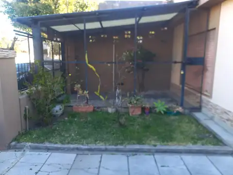 OPORTUNIDAD DE INVERSION- VENTA EN BLOCK- 2 VIVIENDAS
