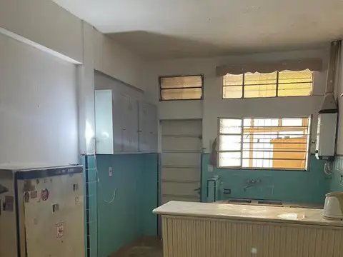 Depto Tipo Casa en Venta en Castelar, USD 95.000