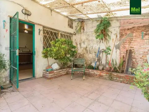 Casa 4 ambientes con 1 baño