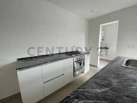 Casa en Venta en Pilar del Este - Santa Lucia, USD 193.000