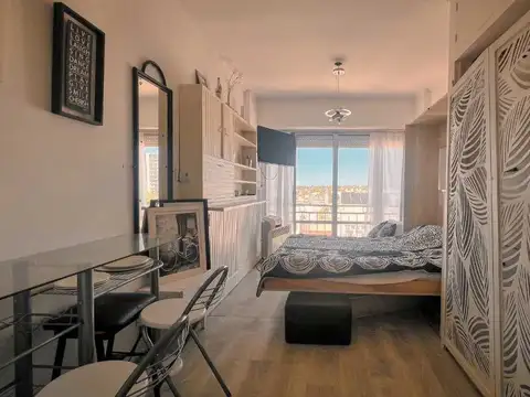 VENTA MONOAMBIENTE AMOBLADO CONTRA FRENTE GUEMES