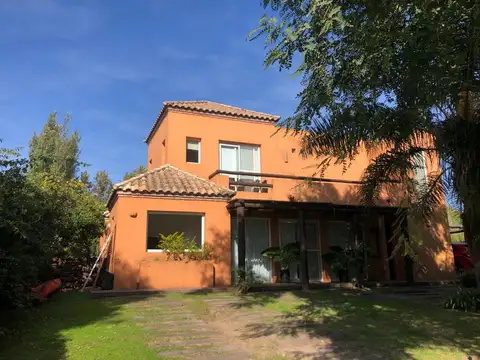 Santa Barbara lote al 900