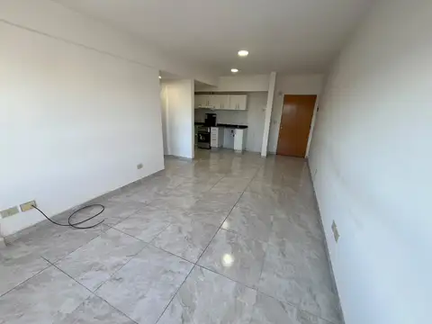 Departamento en Alquiler en Floresta, $ 750.000