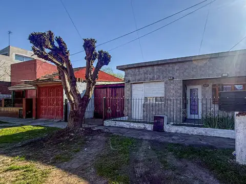 VENTA CASA 3 AMBIENTES PATIO GALPON BATAN