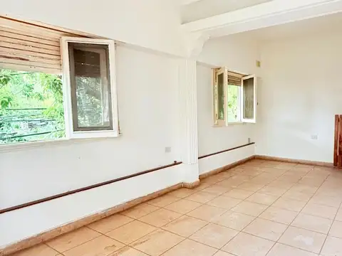 PH EN VENTA 4 AMB SAN ISIDRO CON BALCON Y PATIO