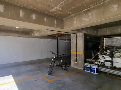 Cochera en Venta en Villa Pueyrredon, CABA