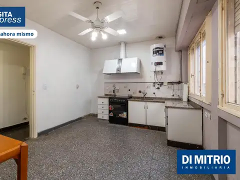 Depto Tipo Casa en Venta en Almagro, USD 195.000