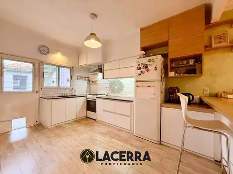 Casa en Venta en Villa Adelina, USD 275.000