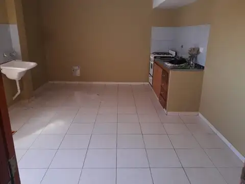 Vendo Departamento de 2 Dormitorios  Posadas - Mnes.