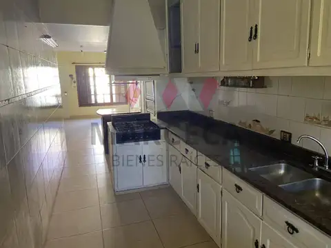 Casa en Venta al Oeste