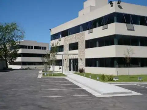 Acceso Oeste ( Pte. Peron) 8700, Piso 2