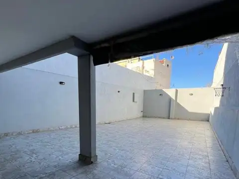 Venta 4 amb con Patio, Boedo