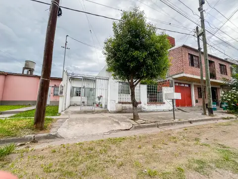 VENTA CASA EN ALTO COMEDERO