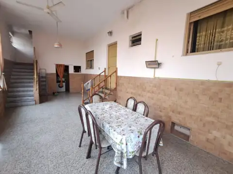 Casa en Venta en Isidro Casanova, USD 130.000